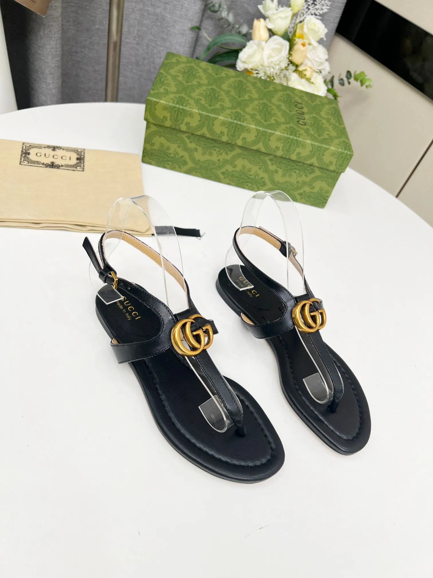 👟👟Ex-factory price P360👟👟 Women's shoe factory GUCCI official latest model, 5 colors optional, counter 1:1, code number: 35-43, (genuine leather base plus 30)